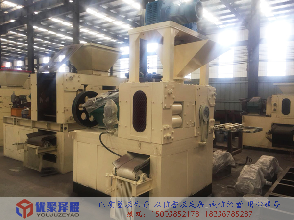 �߉��ɷۉ���C