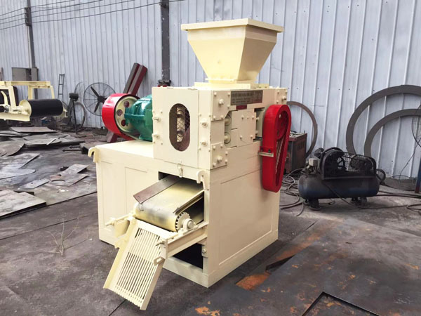 老鼠藥壓球機(jī)